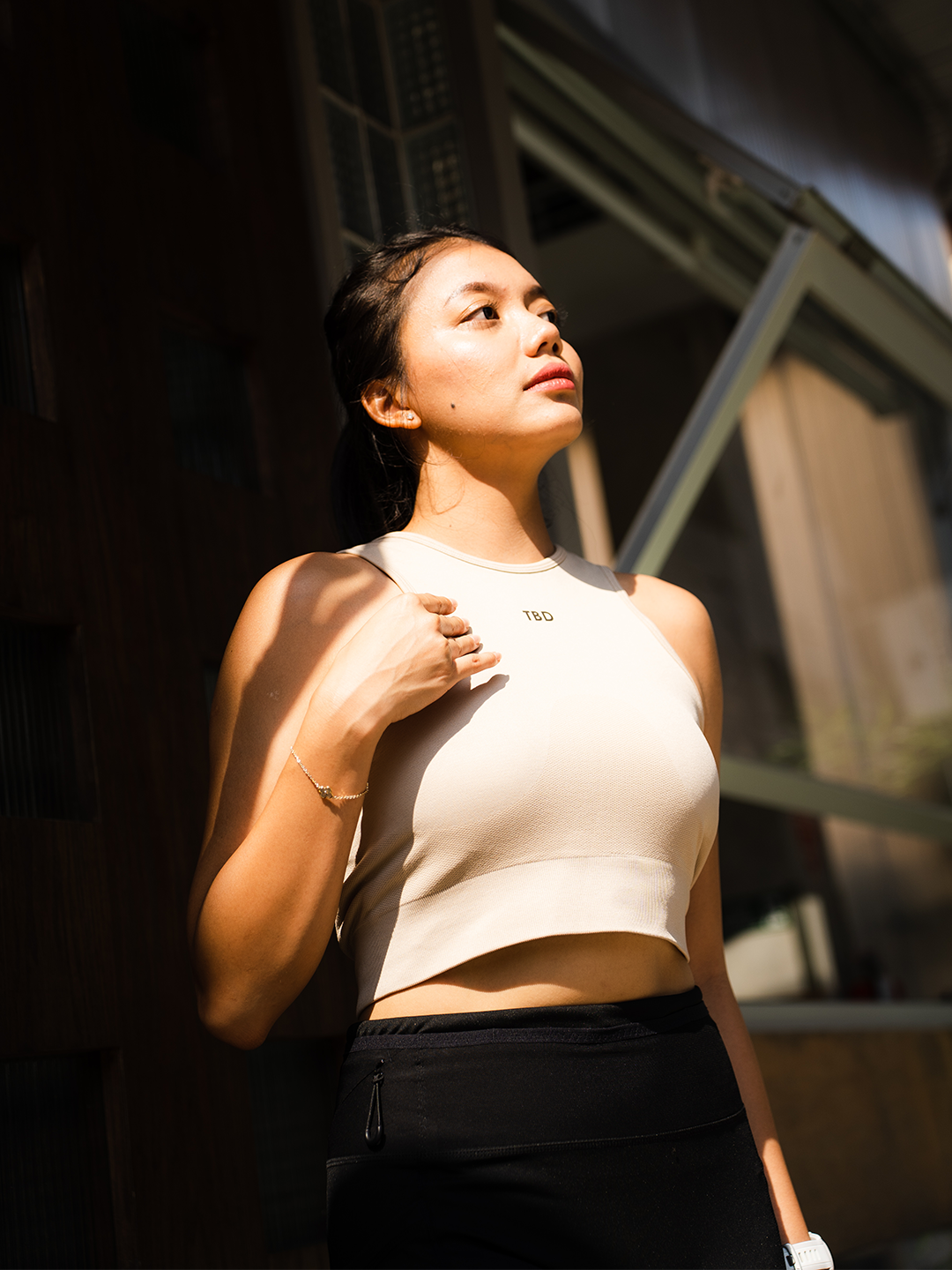 TBD Athleisure - Crop Top Inguz Xyra Khaki