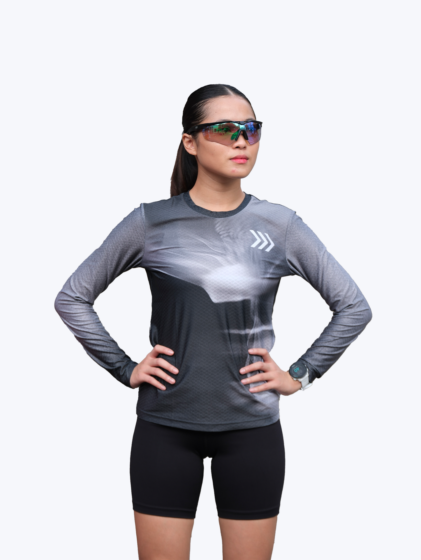 TBD Forward Collection - Longsleeve Female - Smoke Black