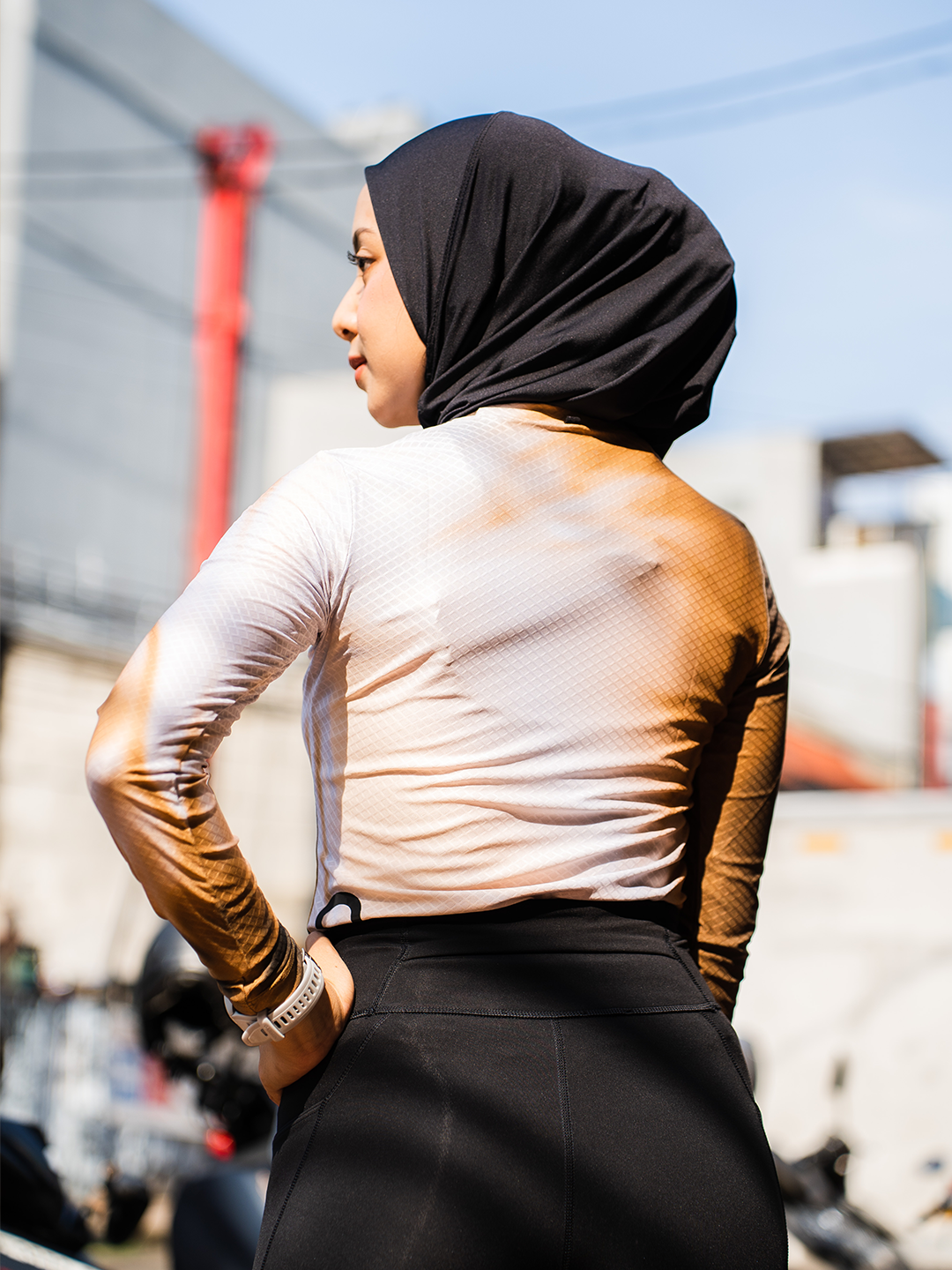 TBD Performance - Longsleeve Inguz Beige Women